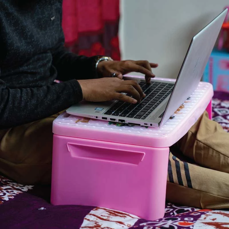 FOLDING BABY DESK